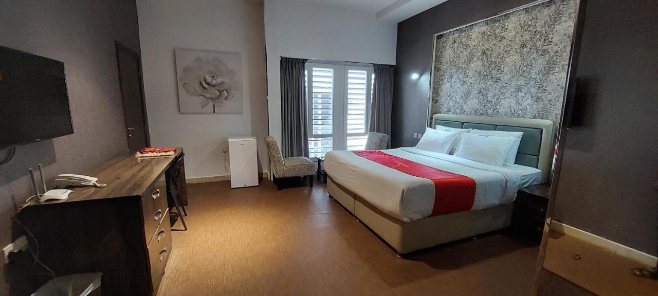Aparthotel Eman House Salalah Exterior foto